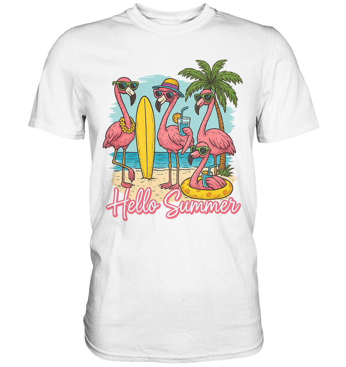 Vier Flamingos mit Sonnenbrillen im Vintage-Stil, stehend am Strand mit Schriftzug „Hello Summer“ auf weißem T-Shirt