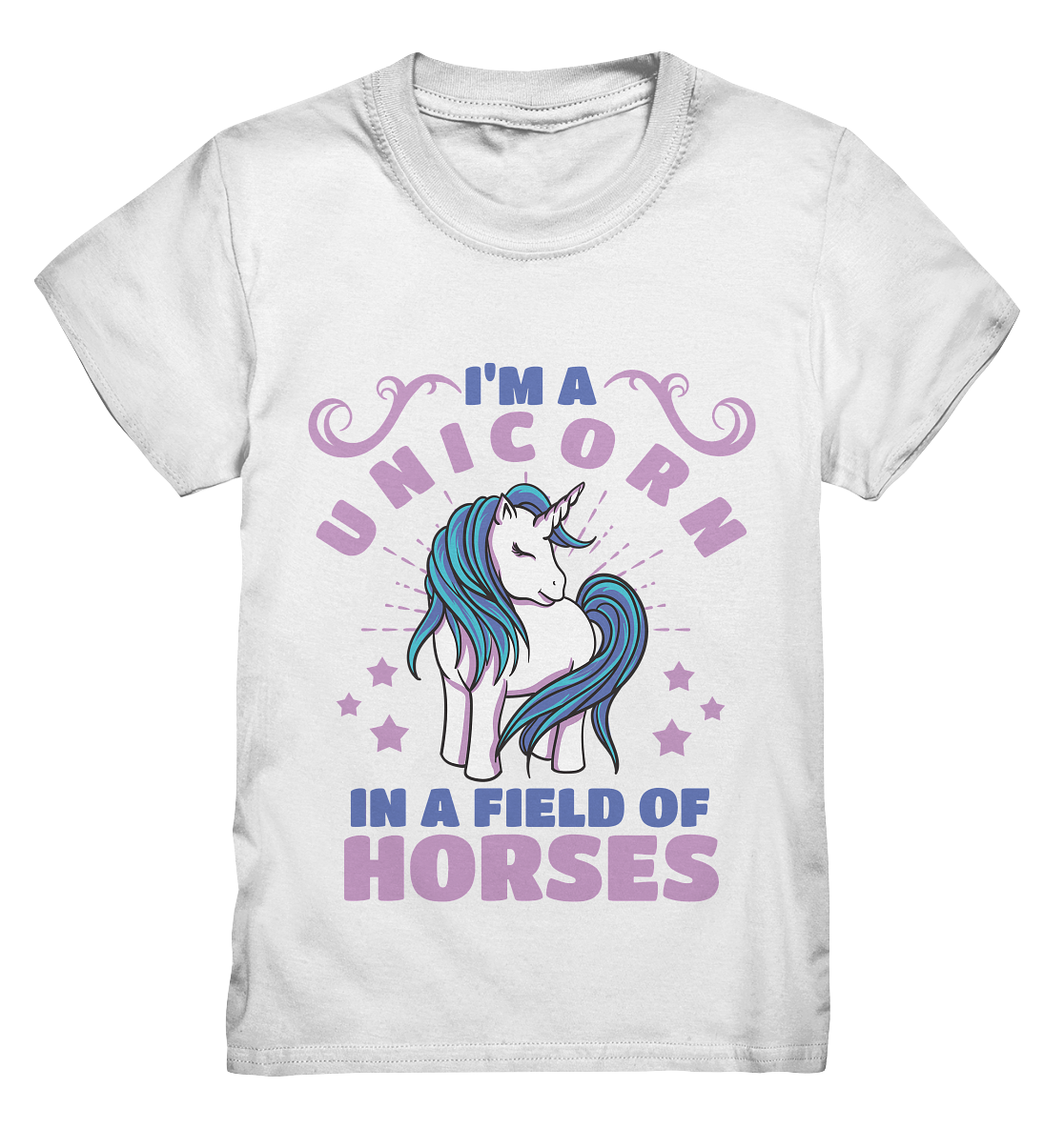 Weißes Kids T-Shirt mit pastellfarbenem Einhorn und Spruch „I’m a unicorn in a field of horses“ – zauberhaft und einzigartig.